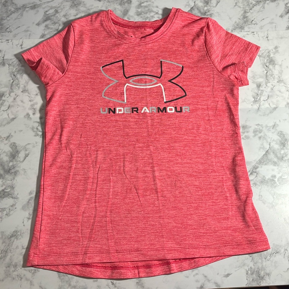 Under Armor Girls Pink Short Sleeve Shirt Size YSM
